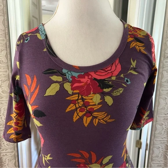 Floral Print Dress with Pockets - Picture 2 of 6